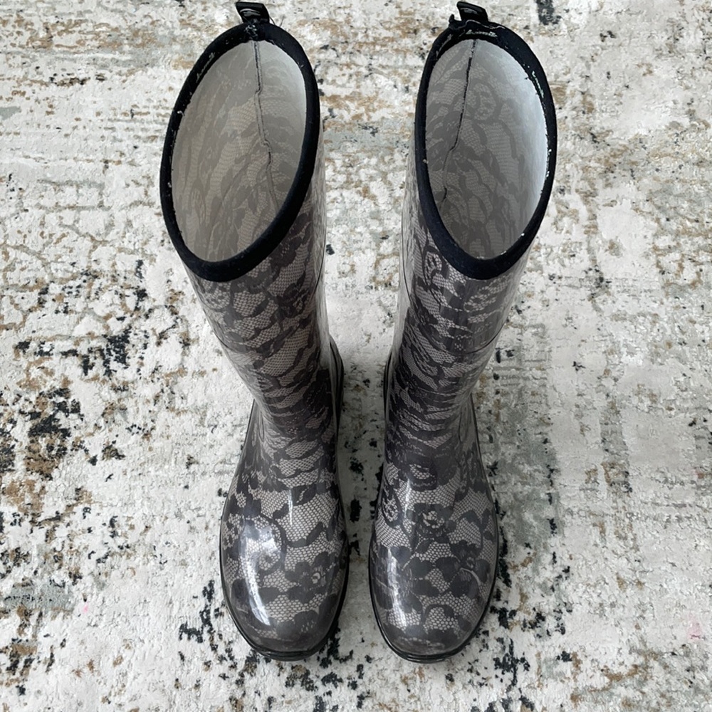 Kamik floral rain boots